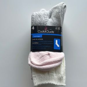 Cuddl Duds crew boot socks (4 pairs).
